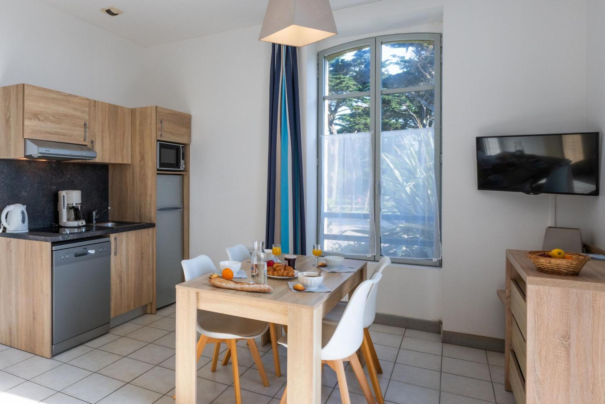 Residence Odalys Valentin Plage Ба-сюр-Мер Екстер'єр фото