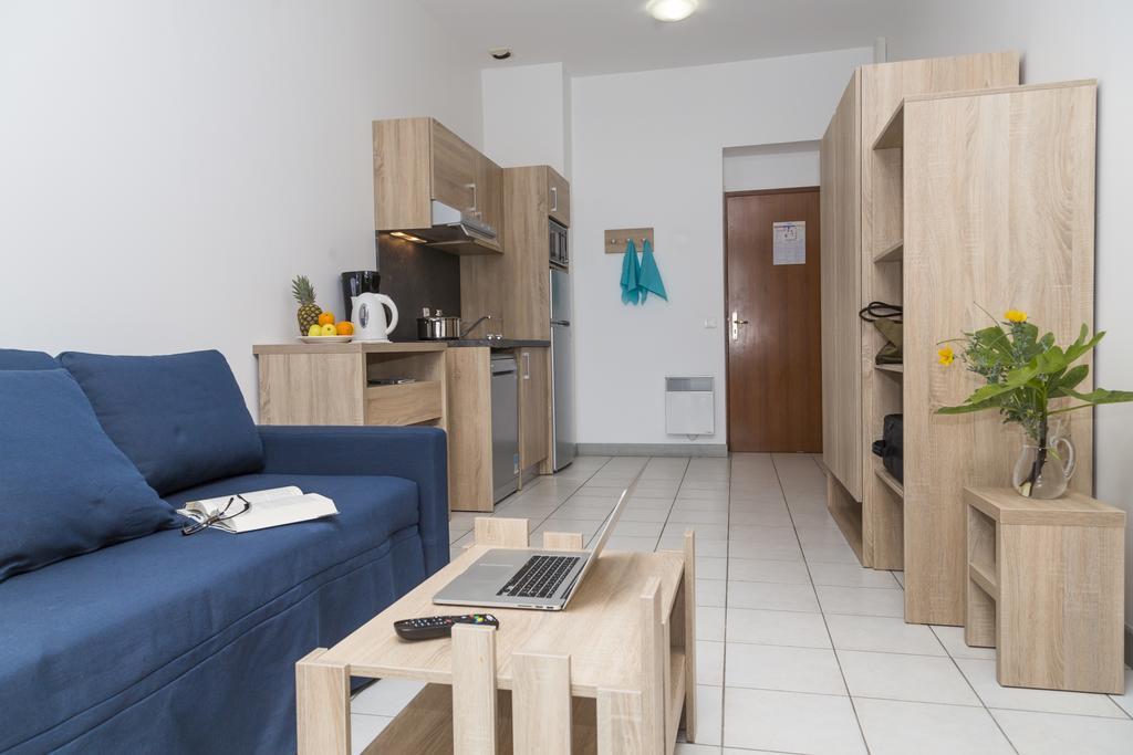 Residence Odalys Valentin Plage Ба-сюр-Мер Екстер'єр фото
